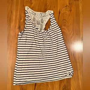 Forever 21 top size small!